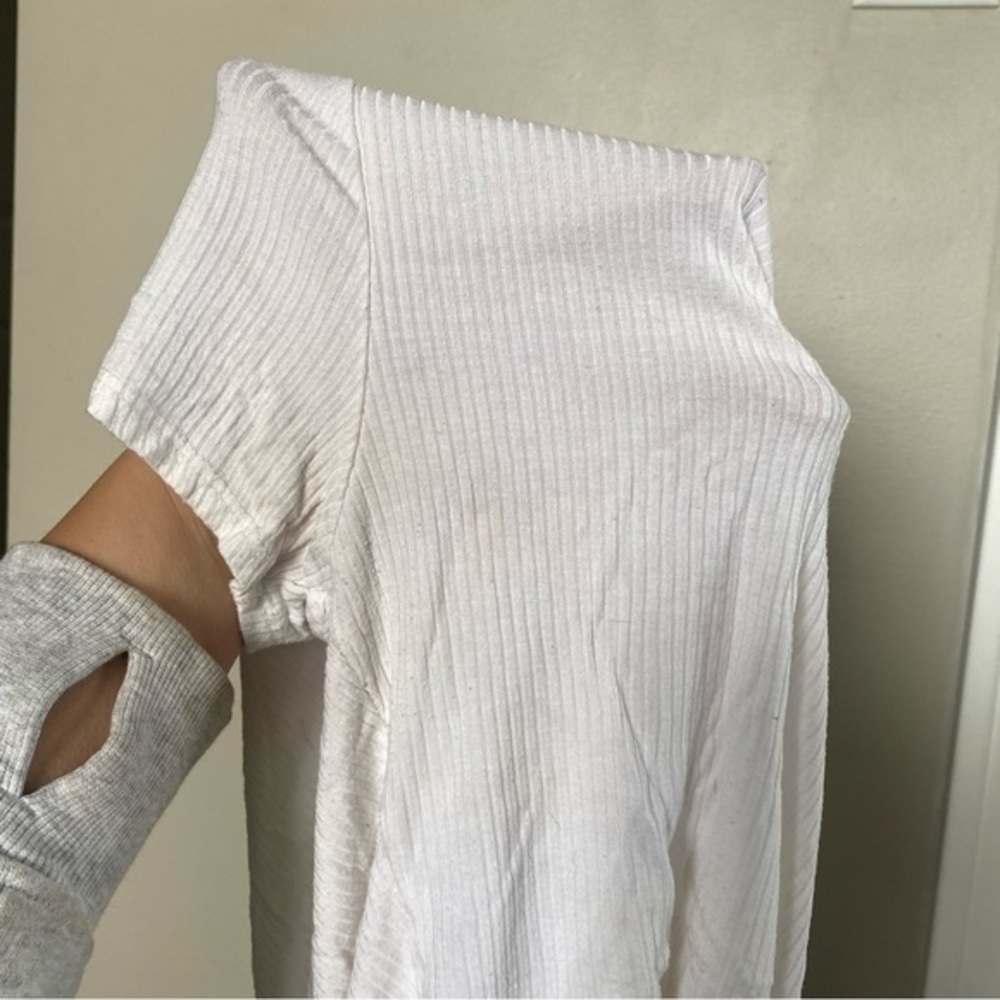 White Cropped Tee - Picture 7 of 7